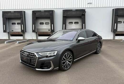 Audi S8 V8 4.0 TFSI 571 TIPTRONIC 8 QUATTRO