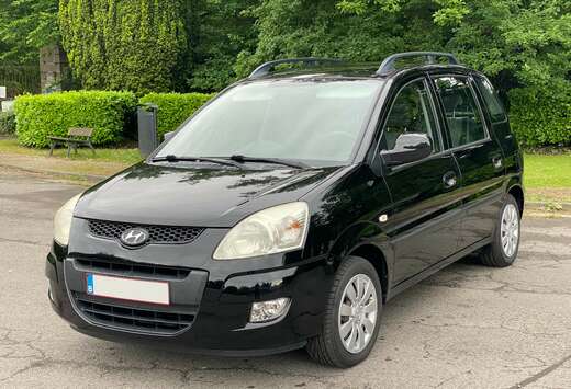 Hyundai 1.6i Essence Car-Pass