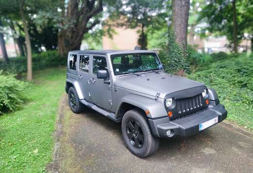 Jeep 2.8 CRD // 4x4 // MATT GREY // AUTOMATIC