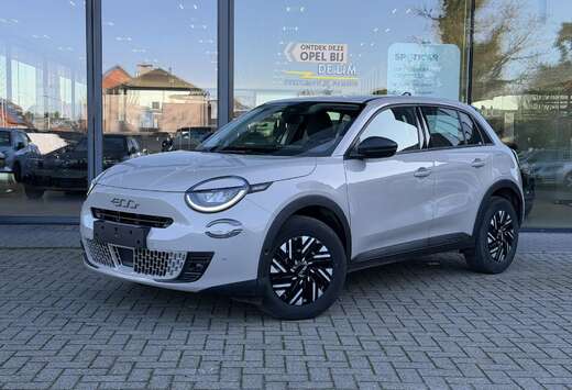 Fiat Hybrid 1.2T 136pk *Navi*Camera*Keyless*ACC*