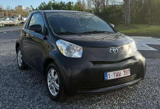 Toyota iQ 1.0i VVT-i Luna