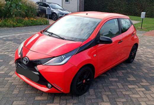 Toyota Aygo 1.0i VVT-i x-clusiv