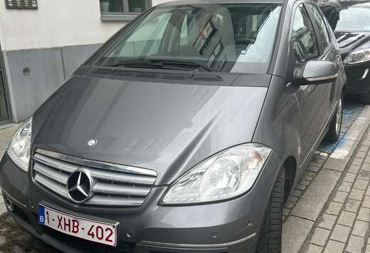 Mercedes-Benz A 160 CDI Elegance DPF BlueEFFICIENCY