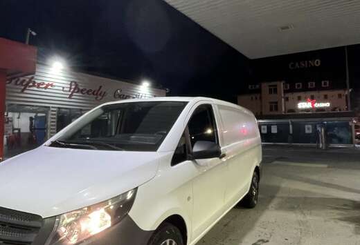 Mercedes-Benz 111 CDI  mercedes