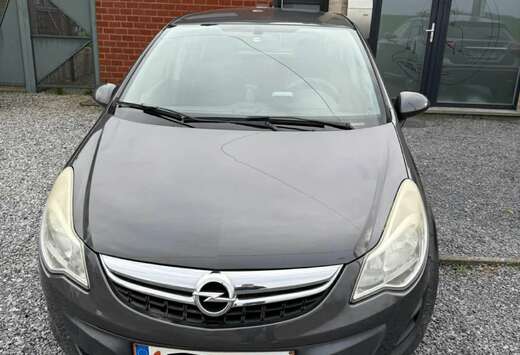 Opel Corsa 1.2i Enjoy