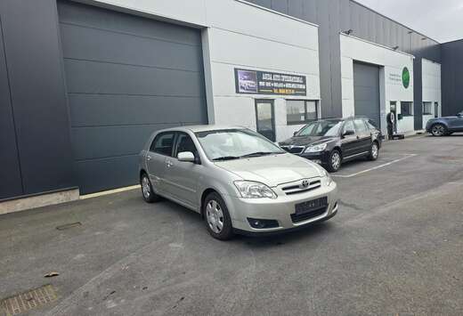 Toyota 1.6i VVT-i 16v Linea Sol