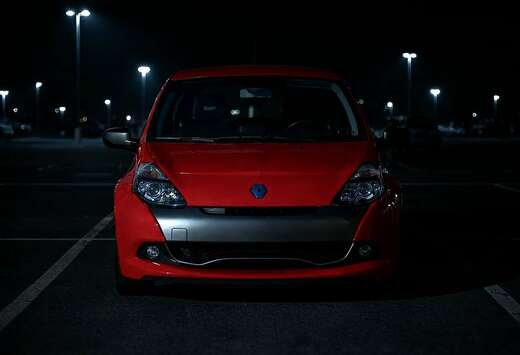 Renault 2.0i 16v Sport Cup