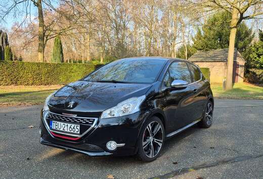 Peugeot 208 1.6i GTi