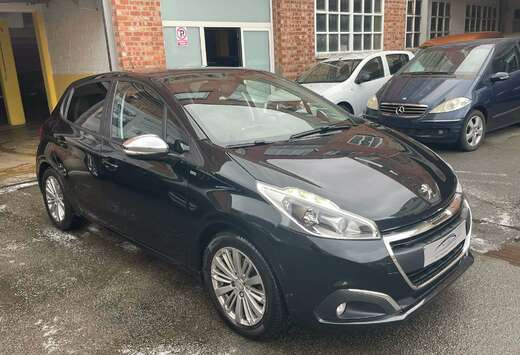 Peugeot 1.2i PureTech Style *Gps/Airco/Cruise.Control ...