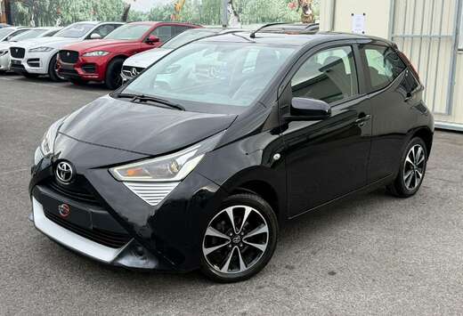 Toyota Aygo 1.0i VVT-i / CARPLAY / CAMERA / CLIM