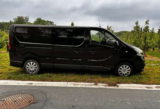 Renault Trafic Passenger 2.5 dCi L2H1 Black Edition F ...