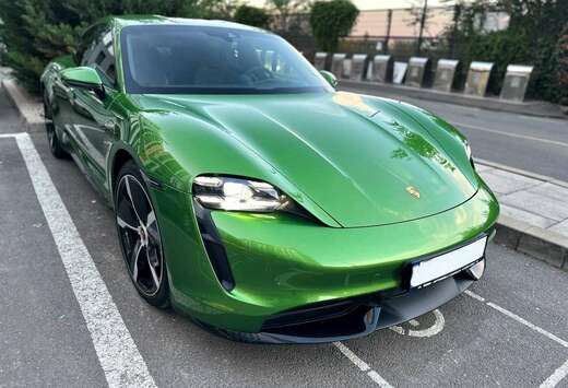 Porsche Taycan Turbo