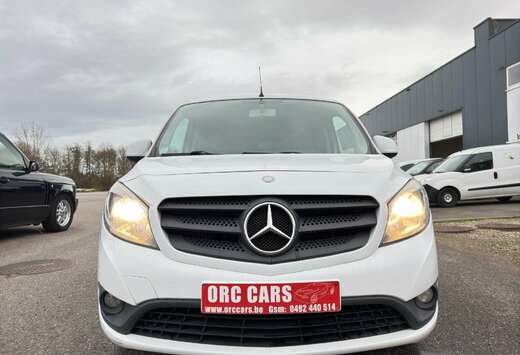 Mercedes-Benz 109 Cdi BlueEFFICIENCY LICHTE VRACH Dub ...