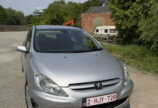 Peugeot 1.6i 16v Privilège