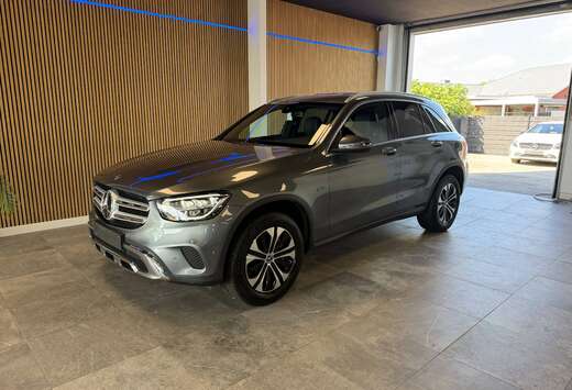 Mercedes-Benz GLC 300 4-Matic (EU6AP)