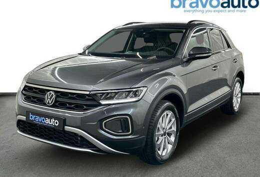 Volkswagen Life + Carplay 1.5 TSI DSG