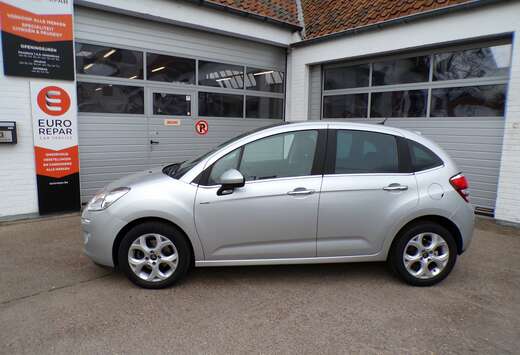 Citroen C3 1.2i navigatie-camera-sensoren-pano dak