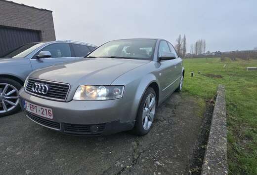 Audi 2.4i V6 30v CVT Multitronic