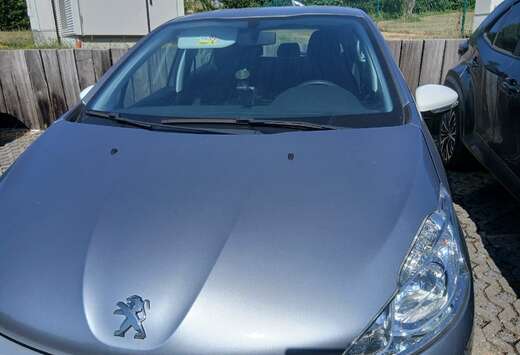 Peugeot 1.2i PureTech Like S&S (EU6.2) avec attache r ...