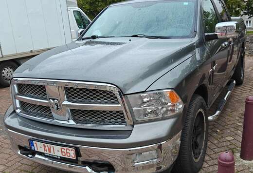 Dodge Laramie 5.7 l LPG
