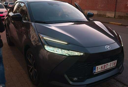 Toyota C-HR Hybrid PHEV 2.0 Elite Bi-Tone E-CVT (164  ...