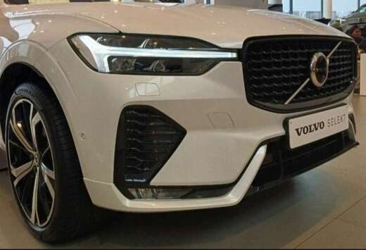 Volvo 2.0 B4 MHEV Plus Dark