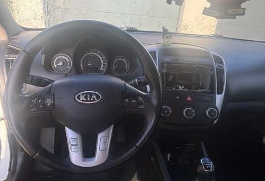 Kia 1.6 CRDi Sport ISG EcoDynamics DPF
