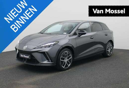 MG 64 kWh Luxury CAMERA  CARPLAY  NAVI