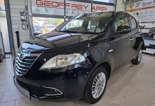 Lancia 1.2 1HAND, BLUETOOTH, PDC AV+ARR.,