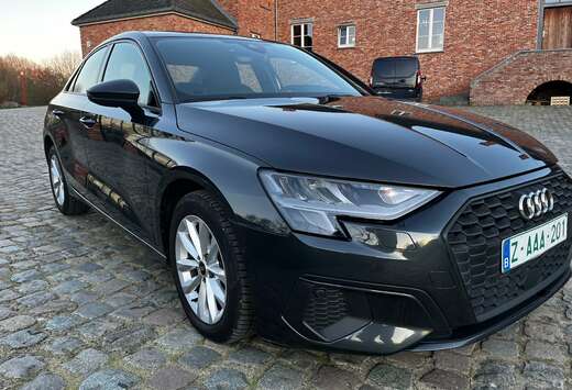 Audi A3 35 TDi Attraction S tronic