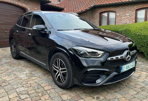 Mercedes-Benz GLA 200 AMG Line AMG Line\