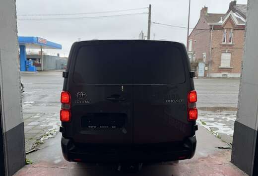 Toyota Proace 2.0 D-4D Medium Workmate Pack S