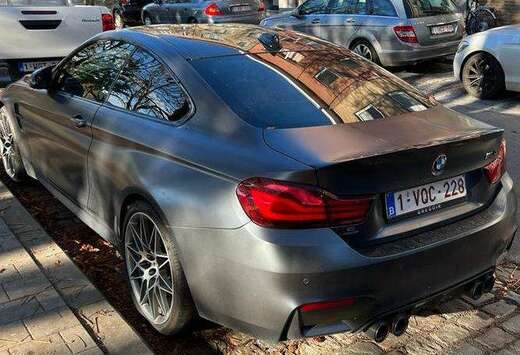 BMW M4 Coupe DKG