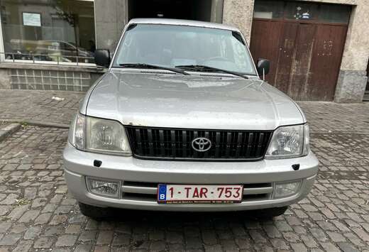 Toyota D-4d 50 th Anniversary Full Option l’exporta ...