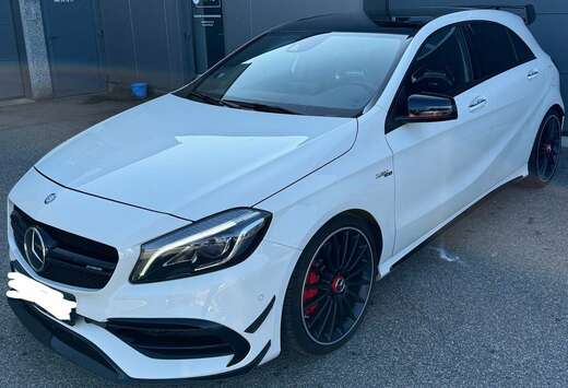 Mercedes-Benz AMG A 45 4Matic AMG Speedshift 7G-DCT