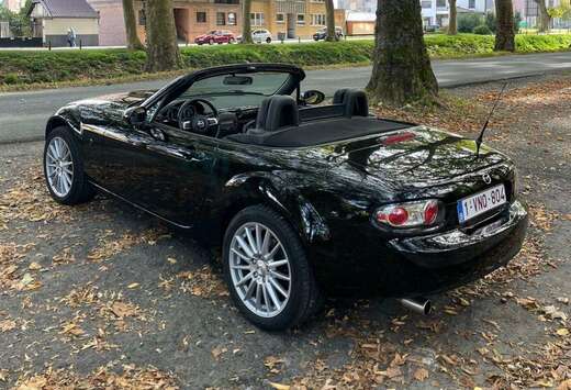 Mazda MX-5+Roadster+Coupé+1.8i+16v+Active