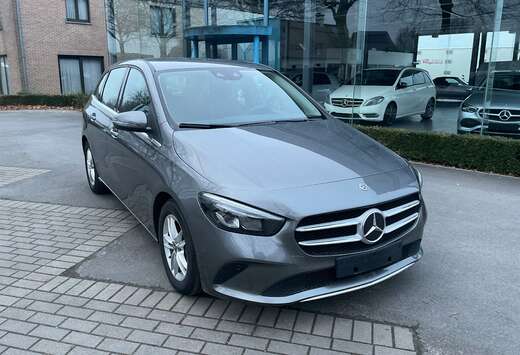 Mercedes-Benz B 180 Business Solution (EU6AP)