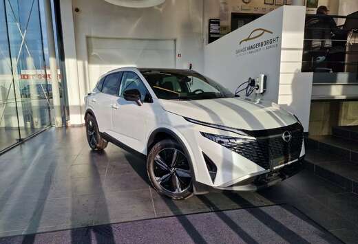 Nissan TEKNA HYBRIDE BENZINE AUTOMAAT PANO DAK