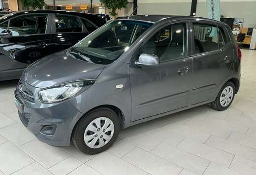 Hyundai City BlueDrive