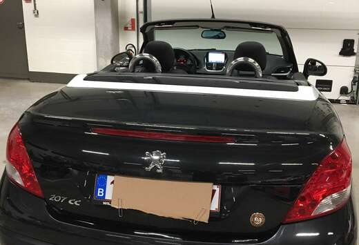 Peugeot 207 CC 1.6 HDi Roland Garros FAP
