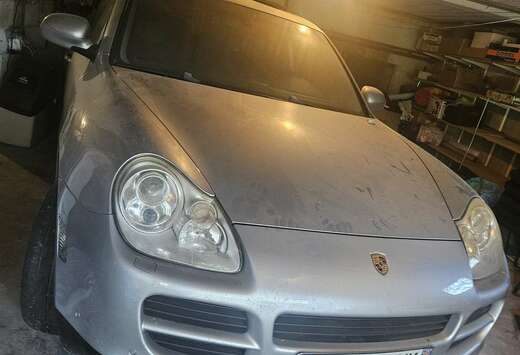Porsche 4.5 V8 - 340 S Tiptronic