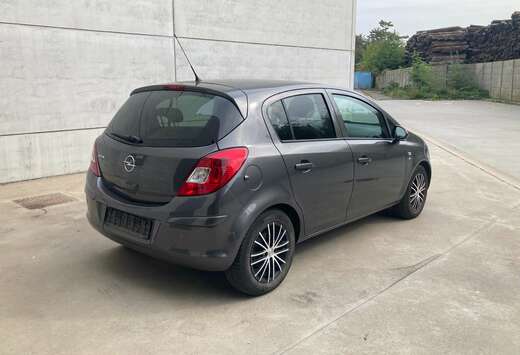 Opel 1.4 benzine 2010 met 122000km*perfect*garantie*