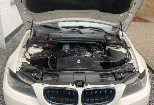BMW Touring 318i