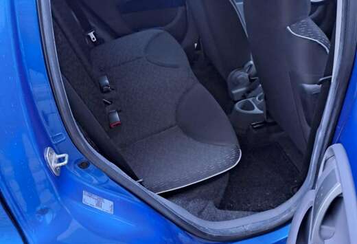 Peugeot 1.0e 12V 68ch BLUE LION Trendy