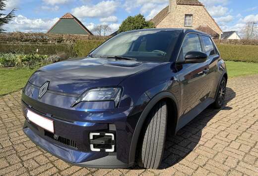 Renault E-R5 E-Tech 52 kWh Comfort Range Techno