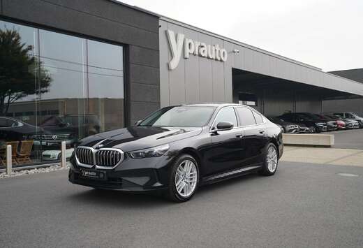 BMW i5 eDrive40 Camera DAB 19\