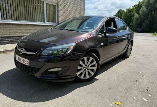 Opel Astra 1.4 turbo