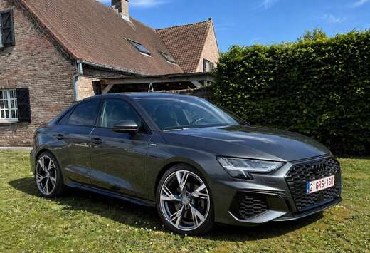 Audi Limousine S-line S-tronic