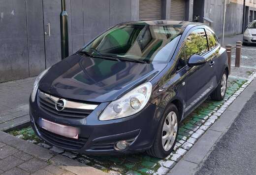 Opel Corsa 1.0i Enjoy