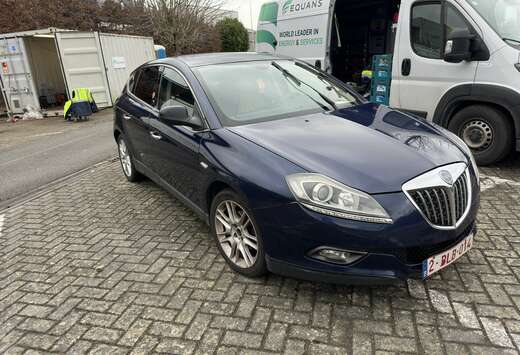 Lancia 1.6 MultiJet 16v Silver